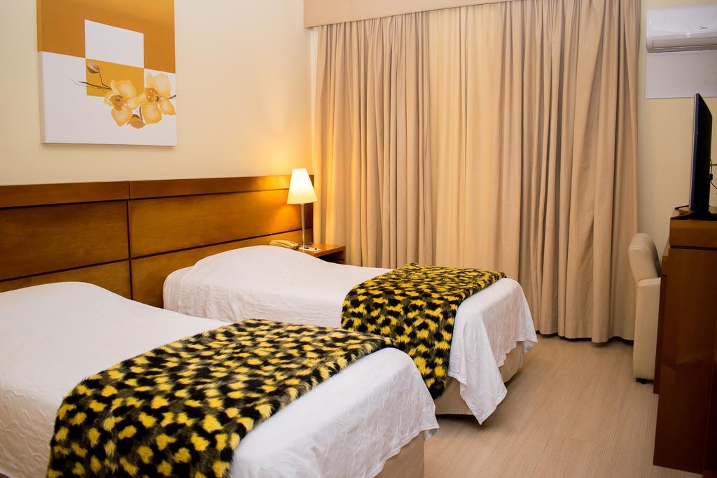Hotel Jacques Georges Business Pelotas Exterior photo